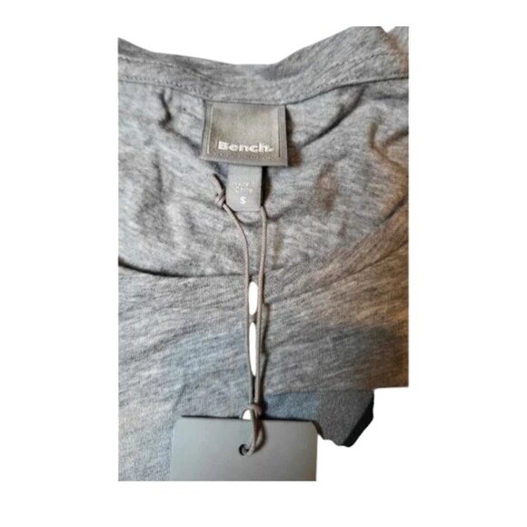 NWT "Bench Women's Gray Graphic Tee  Size S #10 - Picture 7 of 8
